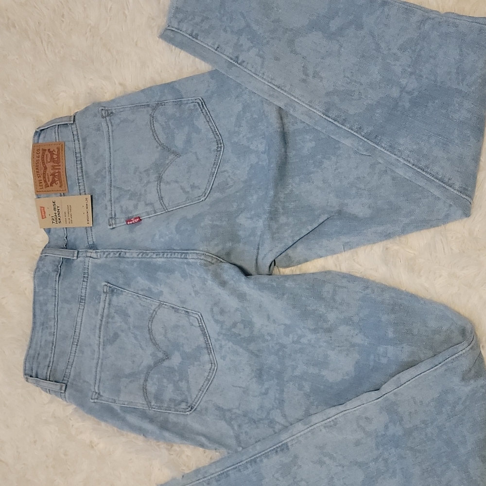 NWT Levi's Jeans